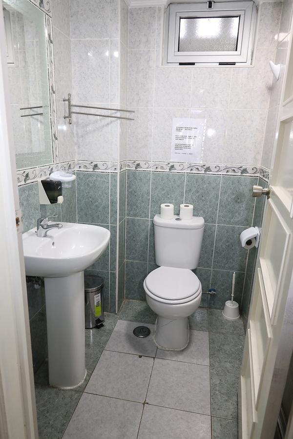 Host Albergue *
